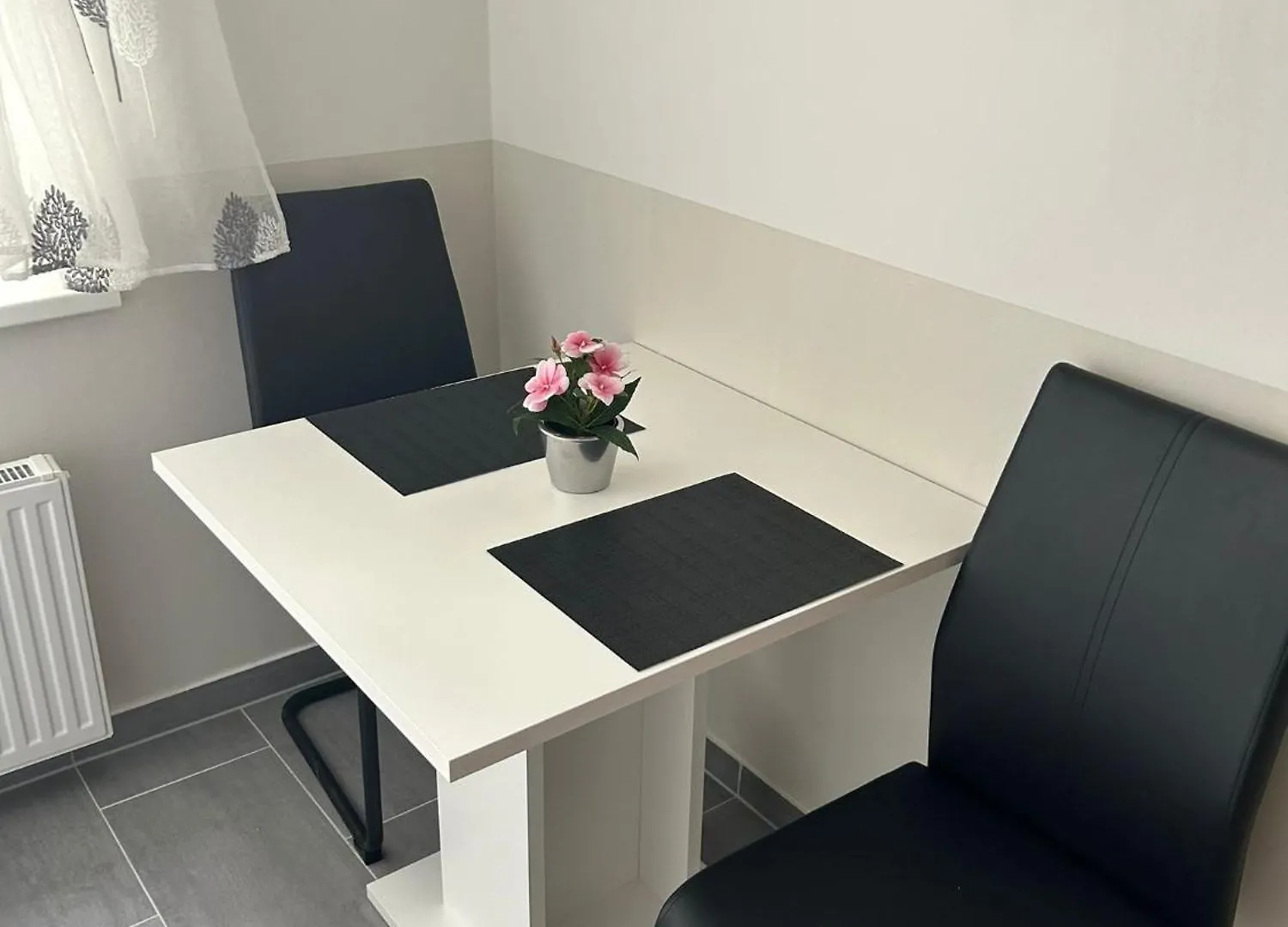 Paky Appartements 00209 Вена 0*,  Австрия